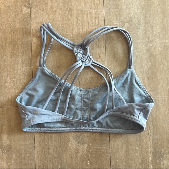 Lululemon free to be sports bra size 6 - Picture 1 of 2
